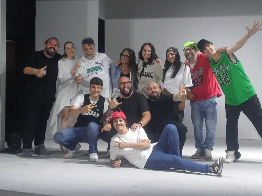 Il gruppo Mondofficina durante la serata del viaggio